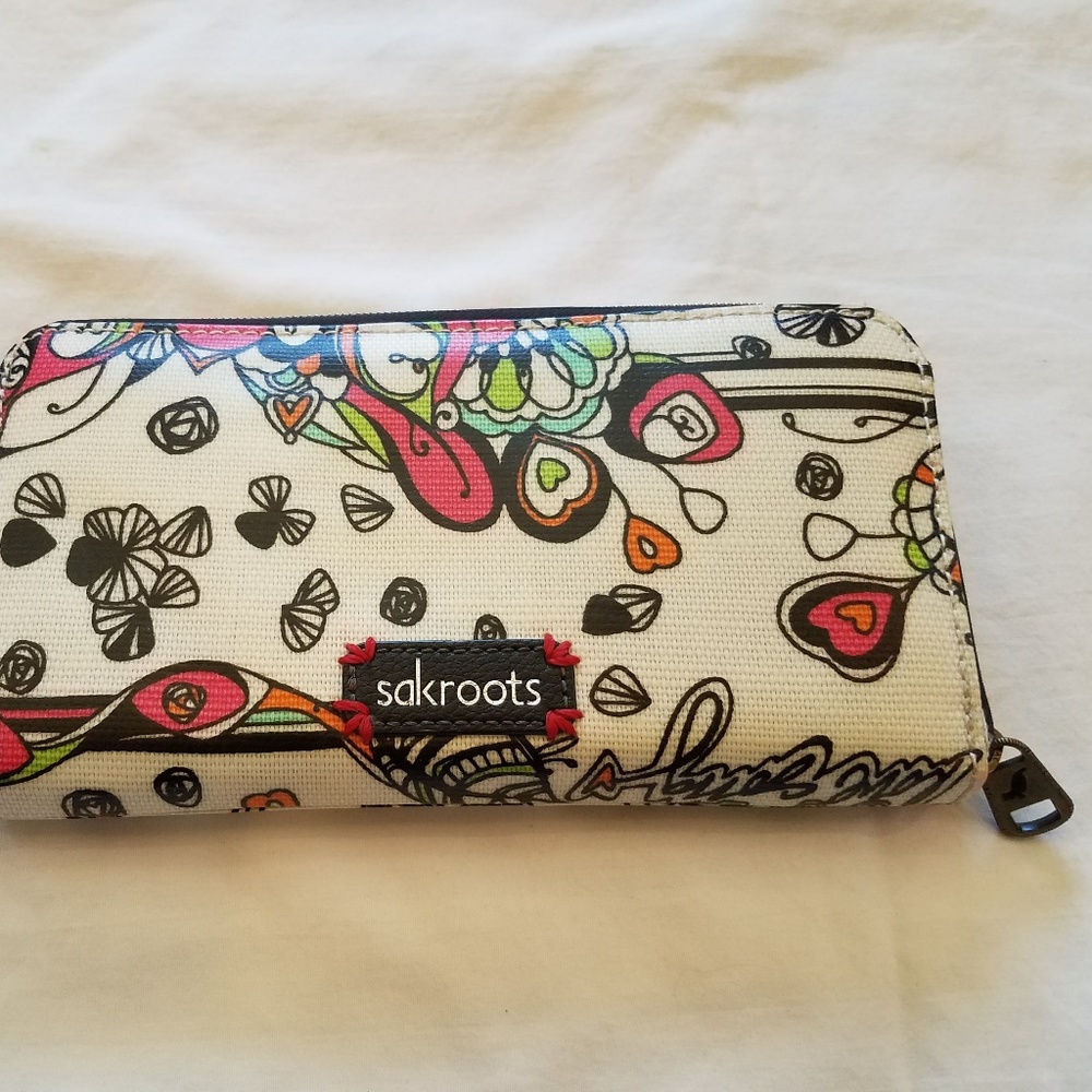 Sakroots Wallet multi-colored & fun!